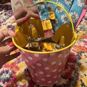 Matilda Jane mom & me garden set new in box